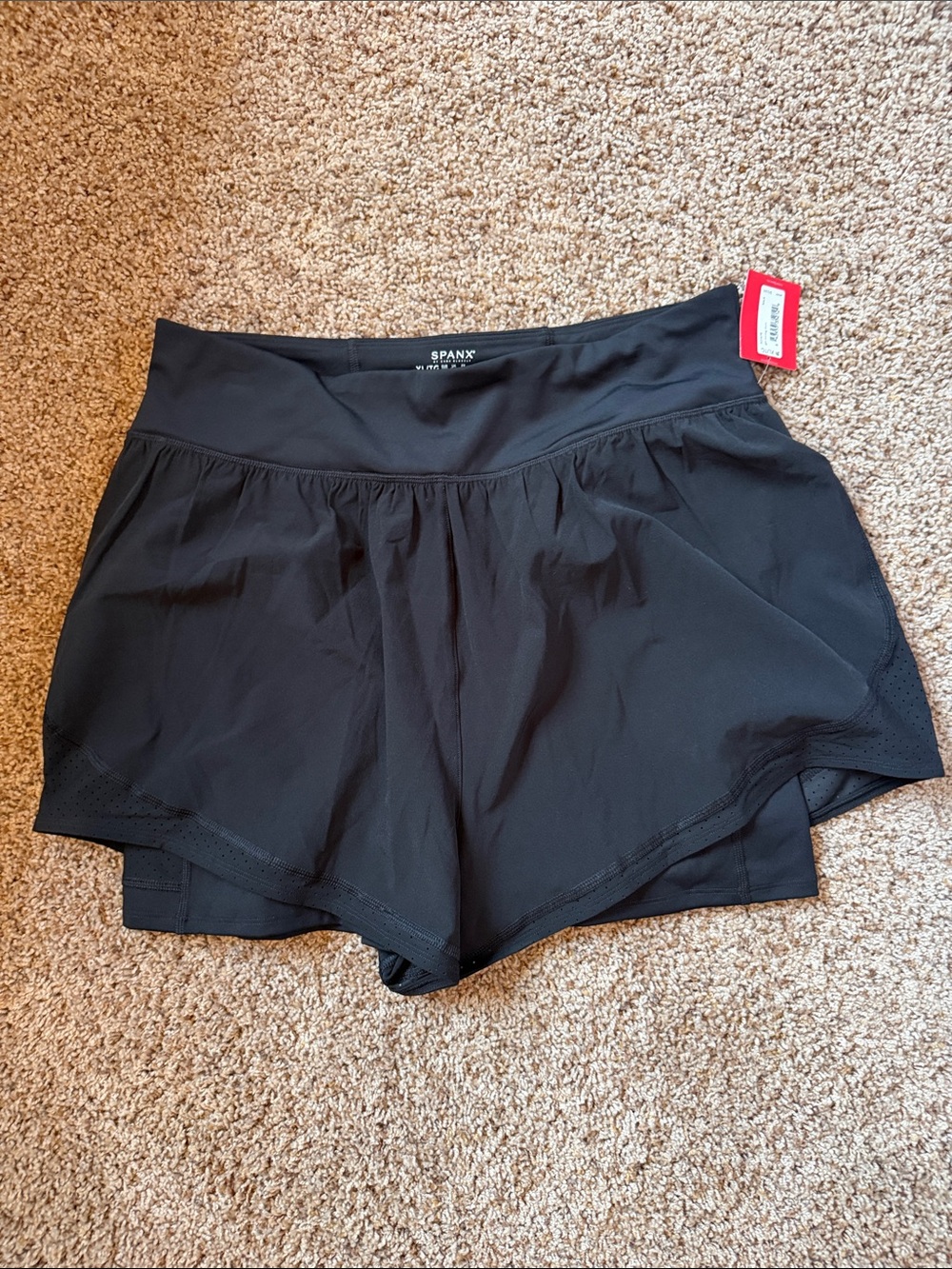 NWT Spanx Black Get Moving Short - XL